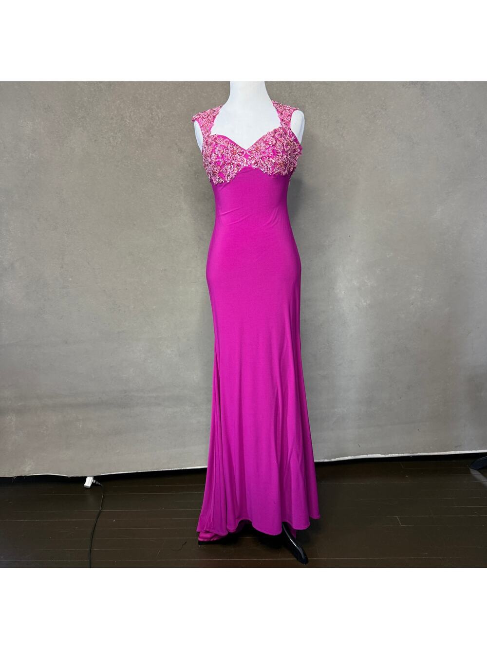 Dave & Johnny Pink Beaded Prom Dress Open Back Formal Gown Size 0/00